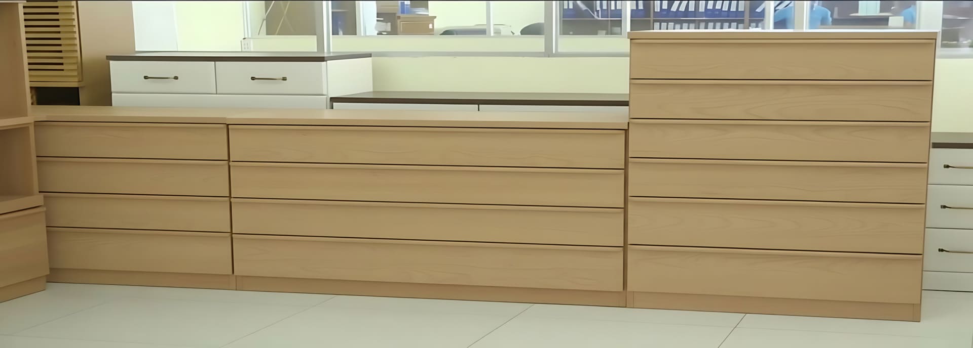 DINNING TABLE (DT-001)